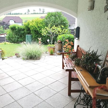 Cosy Apartment In Oed Hling With Garden Mauer bei Amstetten Exteriér fotografie